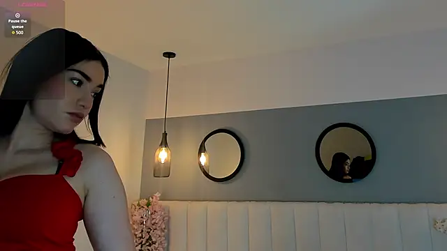 chelsea bolton  online show from April 2026 12:14:01 PM