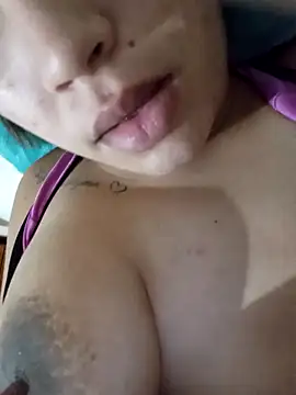 oliveira k online show from February 2026 10:15:02 PM