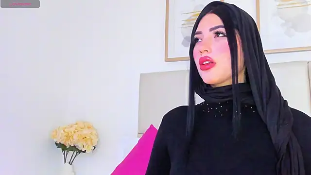 taylorsmiiith  online show from April 2026 07:30:02 PM