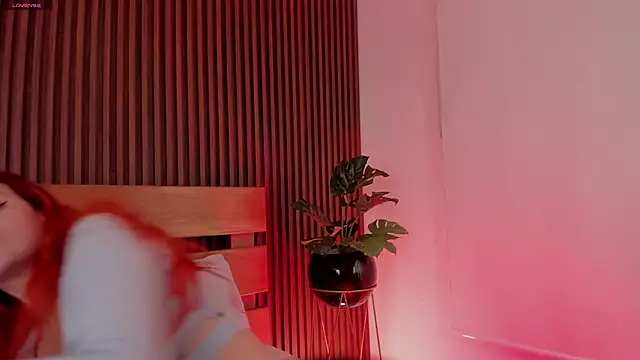 alliss ginger  online show from April 2026 07:44:01 PM