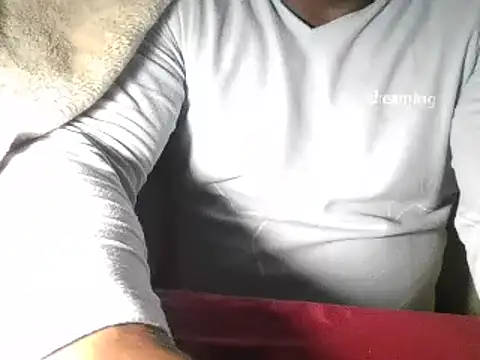 Snapshot of Dube501 chatting on February 2025 07:38:02 PM Dube501 online show from February 2025 07:38:02 PM