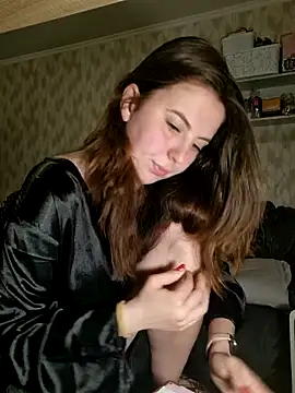 Melenka online show from April 2026 10:47:01 PM