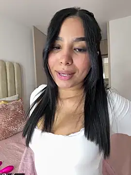 CharlotteGraay online show from April 2026 09:34:01 PM