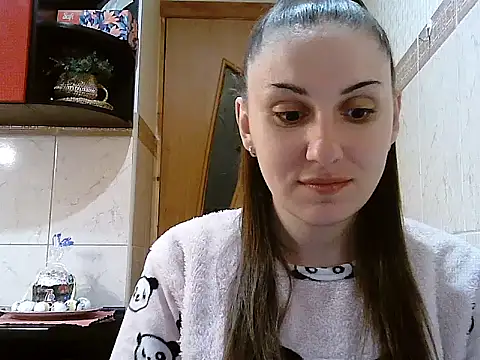 Yuliia30 online show from April 2026 08:02:01 PM