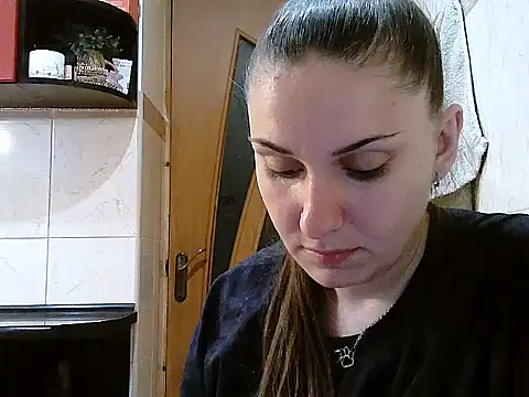 Snapshot of Yuliia30 chatting on June 2026 03:35:02 PM Yuliia30 online show from June 2026 03:35:02 PM