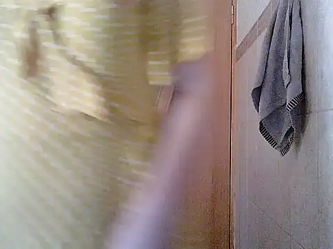 Snapshot of Yuliia30 chatting on June 2026 01:04:02 PM Yuliia30 online show from June 2026 01:04:02 PM