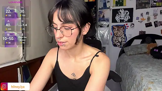 B0nnie H0ney online show from June 2026 01:54:01 AM