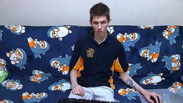 Lester Broo online show from June 2026 03:12:01 AM