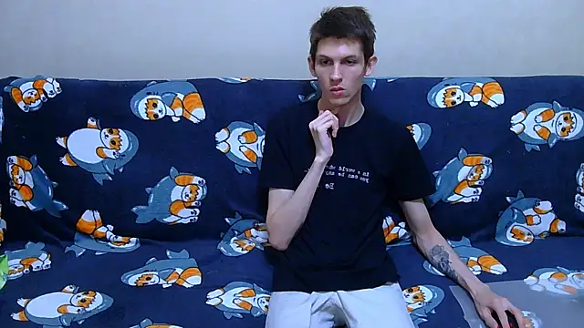 Lester Broo online show from June 2026 10:09:02 PM