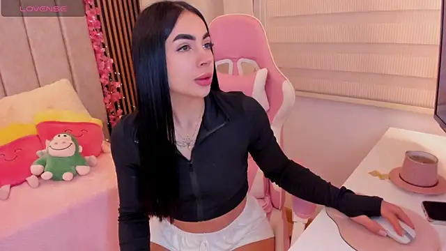 tamy xoo online show from November 2025 04:38:01 PM