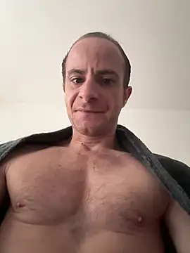 Snapshot of VicesVersa chatting on February 2025 09:04:02 AM VicesVersa online show from February 2025 09:04:02 AM