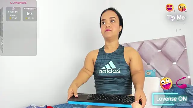 AnieRey online show from February 2026 09:42:01 PM