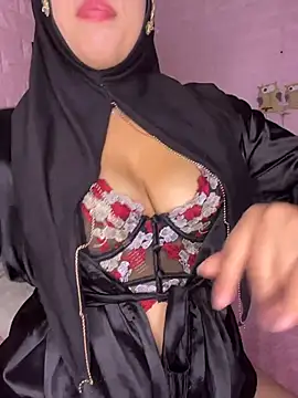 zahra Jalid online show from March 2026 01:22:02 AM