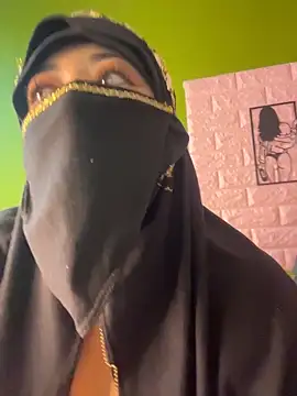 zahra Jalid online show from April 2026 11:48:01 PM