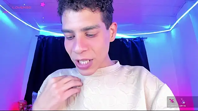 Ethan Boyy online show from April 2026 06:23:01 PM