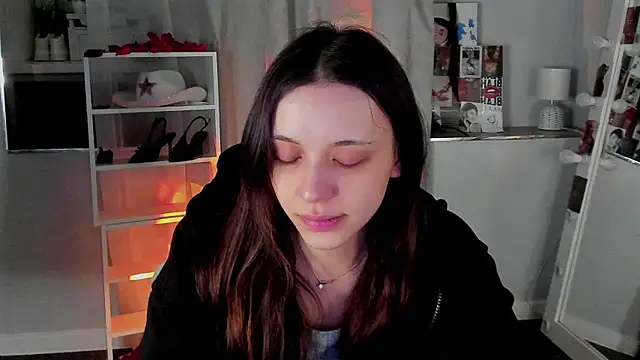 Sahara Shields online show from April 2026 09:47:01 AM