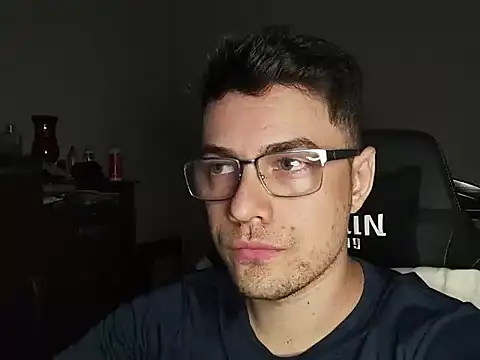 Dyllan   online show from October 2025 01:53:02 AM