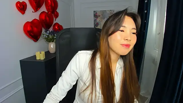 AnnaReyla online show from February 2026 11:14:02 AM