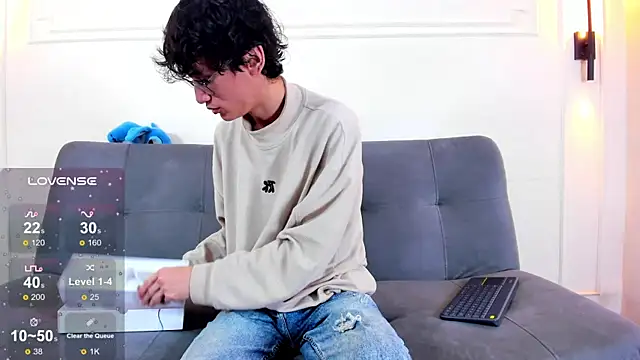 Cum hunters online show from July 2026 03:21:01 AM