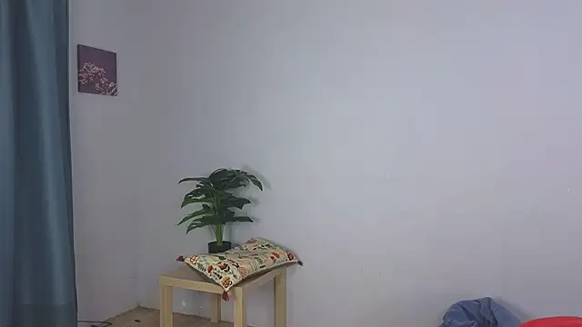 too sexxxy online show from March 2026 12:10:02 PM