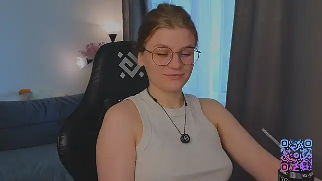  JessieVibes online show from June 2026 02:09:01 PM