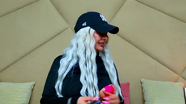 ChloeFrost online show from March 2026 06:10:01 AM