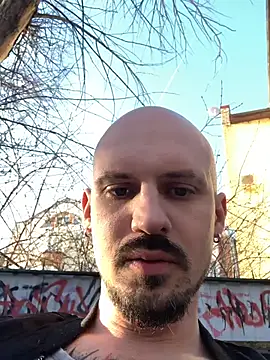 AssHunter4k online show from April 2026 03:42:02 PM