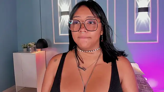 isabella zc online show from July 2026 12:09:01 PM