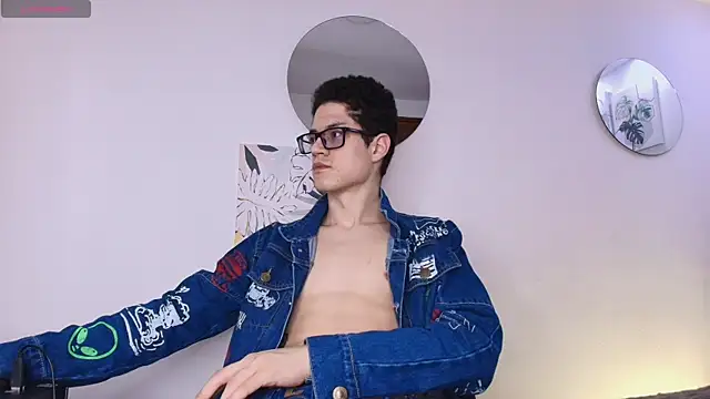 wolfandsky online show from March 2026 01:48:02 PM