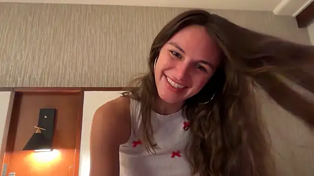 graciesmith27 online show from April 2026 05:03:01 AM