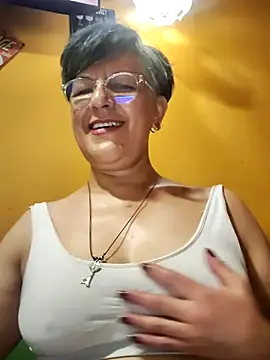 ilonna2025 online show from July 2026 11:08:01 PM