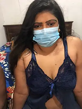 Snapshot of Lovely_WINDI chatting on March 2026 06:02:01 PM Lovely WINDI online show from March 2026 06:02:01 PM