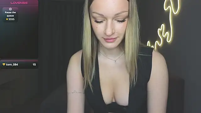 MargaretSweet1 online show from April 2026 12:20:02 AM