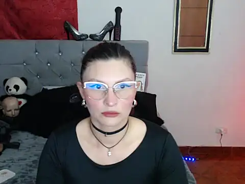 Snapshot of sachaclinford chatting on February 2026 05:12:02 PM sachaclinford online show from February 2026 05:12:02 PM