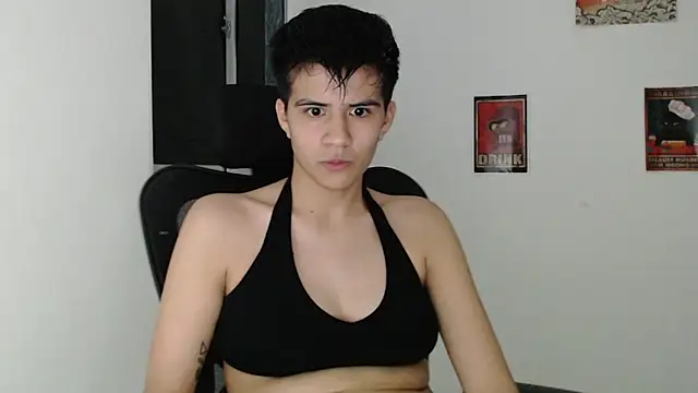 Snapshot of Dha_lia0 chatting on June 2026 04:09:01 AM Dha lia0 online show from June 2026 04:09:01 AM