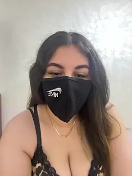 Ayochaa online show from June 2026 05:22:02 PM