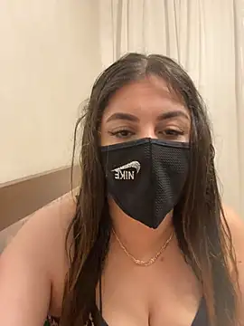Ayochaa online show from June 2026 11:39:01 PM