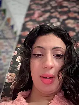 Snapshot of majdolin78 chatting on April 2026 10:55:01 AM majdolin78 online show from April 2026 10:55:01 AM