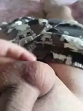 Snapshot of ALEX19833 chatting on January 2025 01:57:02 PM ALEX19833 online show from January 2025 01:57:02 PM