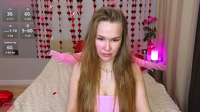 Snapshot of DianaShermy chatting on February 2026 07:09:02 PM DianaShermy online show from February 2026 07:09:02 PM