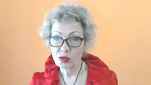 NessyJenixs online show from April 2026 06:28:01 AM