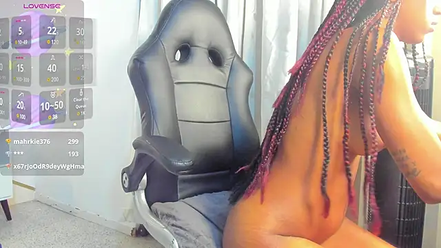 taliarussel online show from February 2025 08:24:01 AM