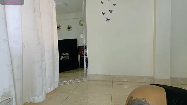 Akemirosse online show from April 2026 05:48:01 PM