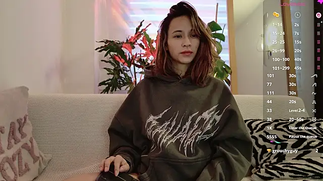 Snapshot of GerberaBlooms77 chatting on March 2026 10:54:01 AM GerberaBlooms77 online show from March 2026 10:54:01 AM