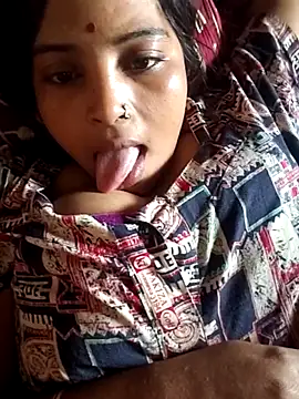 Simrandeshipp online show from March 2026 08:20:01 AM