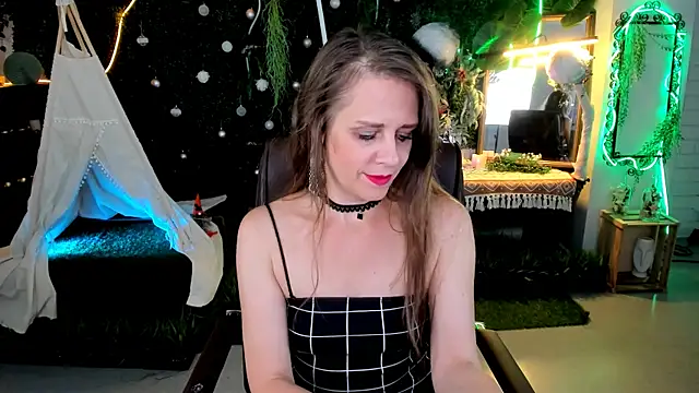 EmiliaBedy online show from June 2026 09:44:01 AM