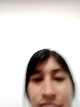 esmeralda06 online show from April 2026 03:24:01 PM