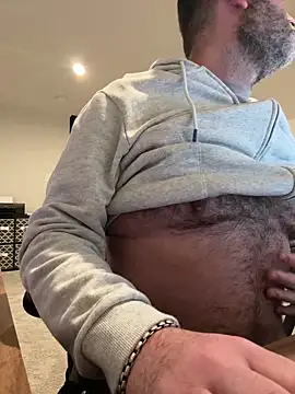 harrychest online show from February 2025 02:57:01 PM