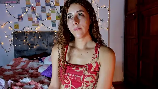 Isangel  online show from April 2026 03:53:02 AM