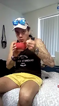 TAIZWRLD online show from June 2026 11:43:01 PM